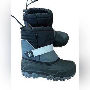 Zella Gray Black Insulated Winter Snow Boots Drawstring Closure Toddler Size 1M